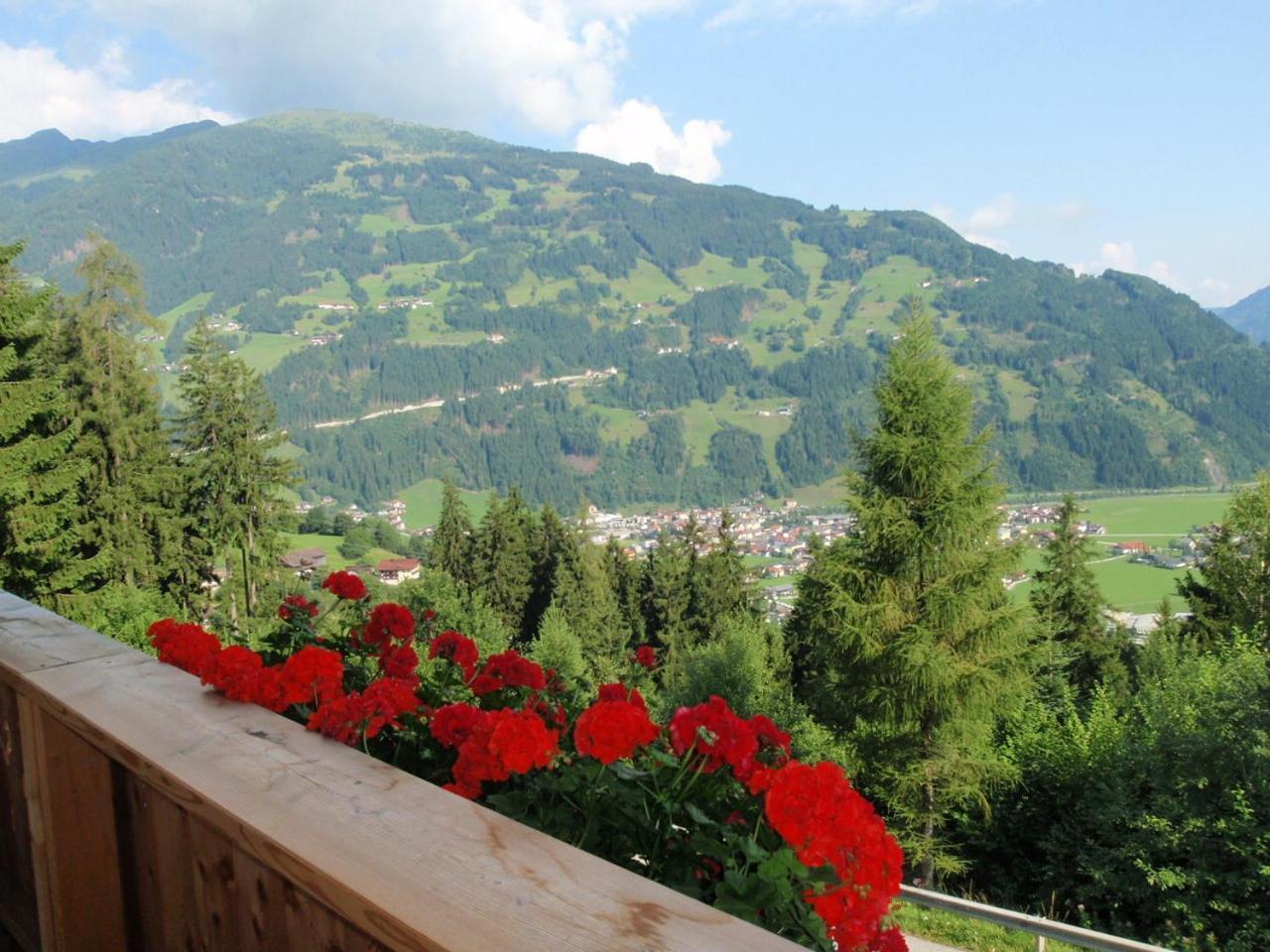Landhaus Alpenjaeger Hainzenberg Szoba fotó